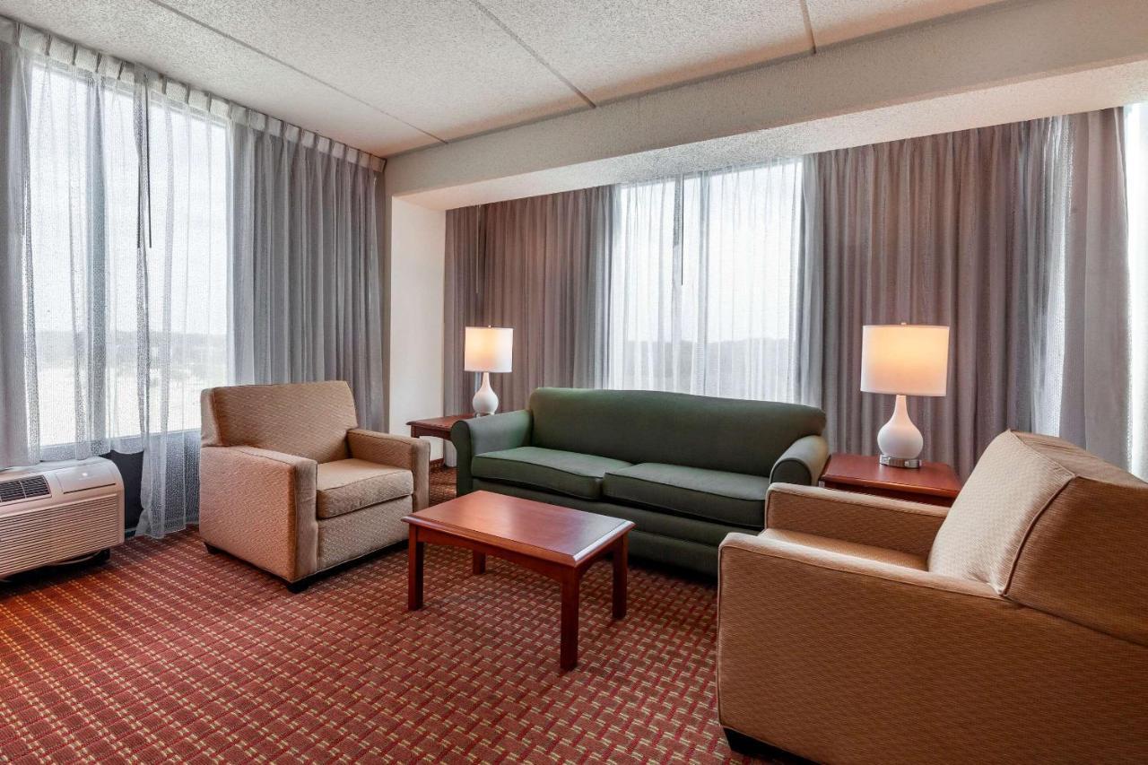 Clarion Suites At The Alliant Energy Center Madison Kültér fotó